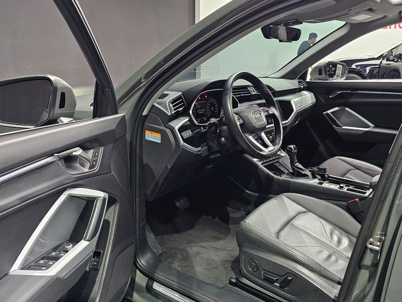 2023 Audi Q3 35 TDI photo 10