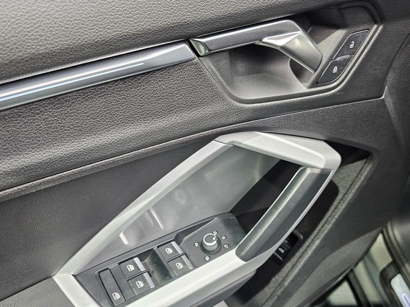 2023 Audi Q3 35 TDI photo 27