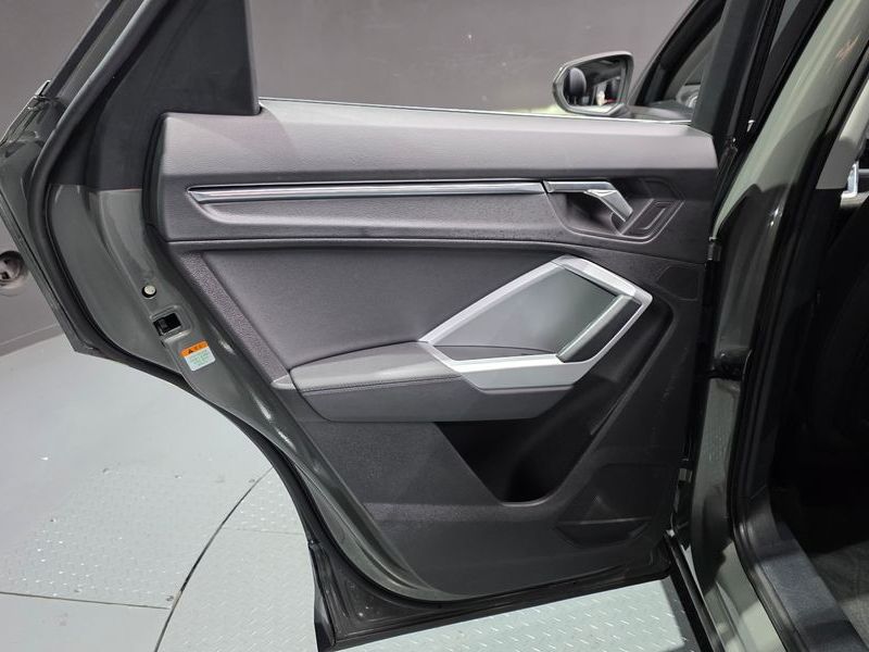 2023 Audi Q3 35 TDI Sportback photo 25