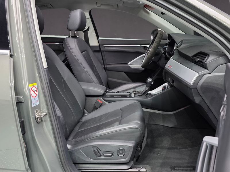 2023 Audi Q3 35 TDI Sportback photo 26