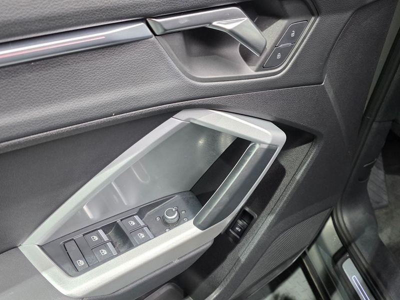 2023 Audi Q3 35 TDI Sportback photo 27