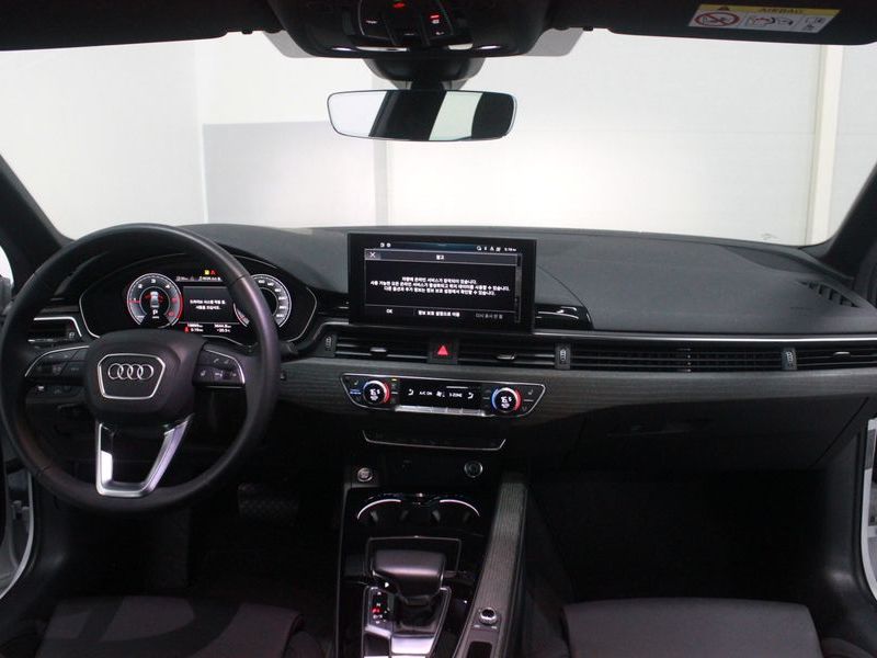 2023 Audi A4 35 TDI Premium photo 7