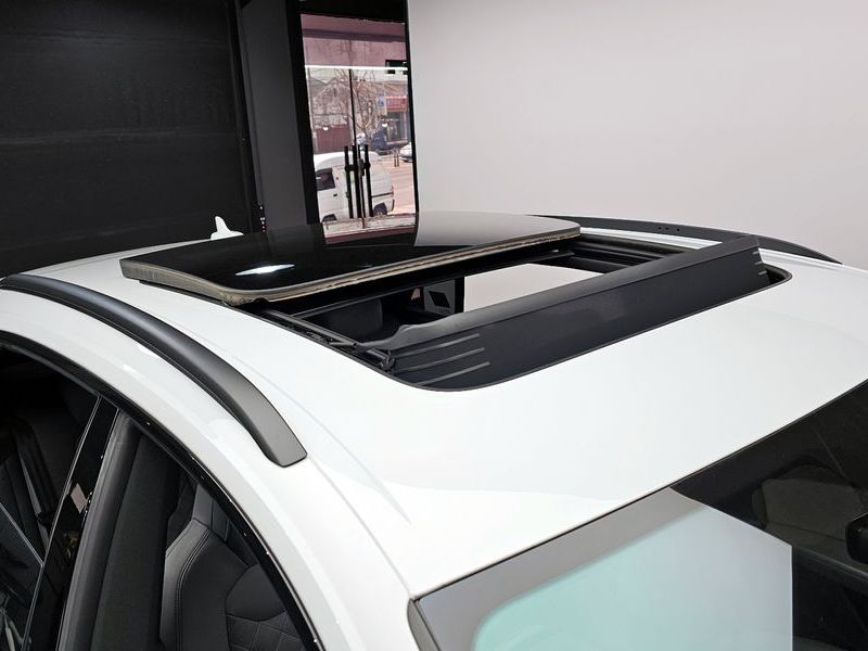 2023 Audi Q8 55 TFSI Quattro Premium photo 19