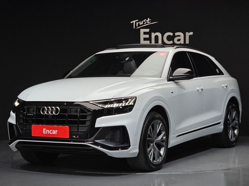 2022 Audi Q8 55 TFSI Quattro Premium photo 1