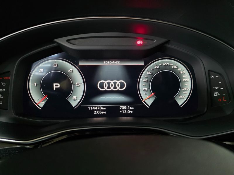 2021 Audi Q8 50 TDI Quattro Premium photo 8