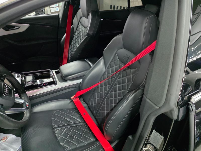 2021 Audi Q8 50 TDI Quattro Premium photo 13