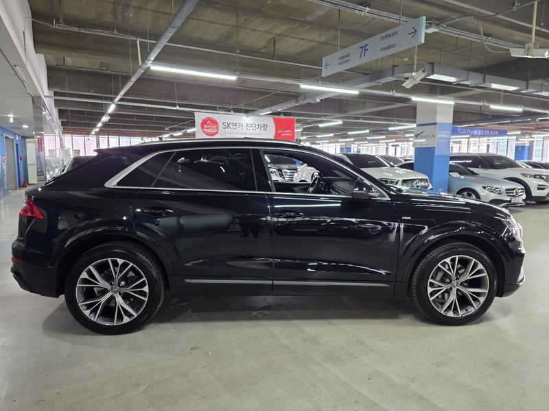 2021 Audi Q8 50 TDI Quattro Premium photo 19
