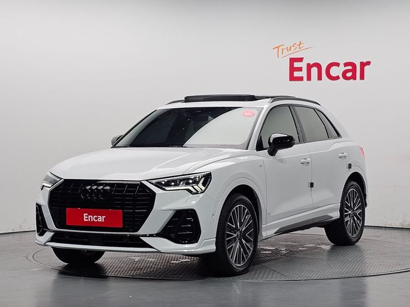 2025 Audi Q3 35 TDI Premium photo 1