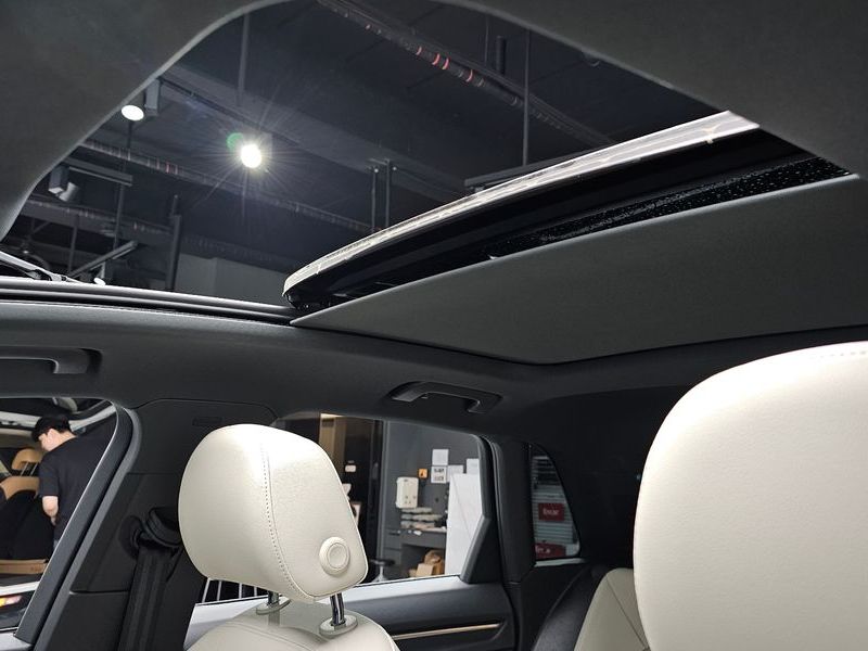 2025 Audi Q3 35 TDI Premium photo 19