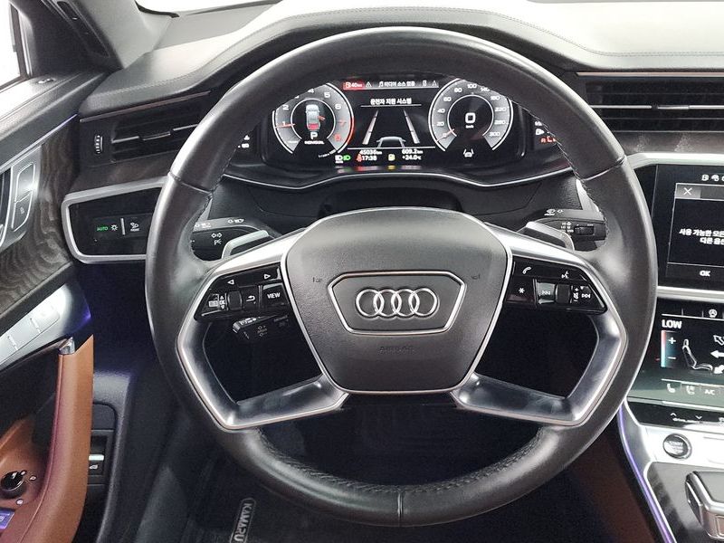 2023 Audi A6 45 TFSI Quattro Premium photo 13