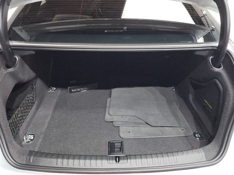 2023 Audi A6 45 TFSI Quattro Premium photo 17