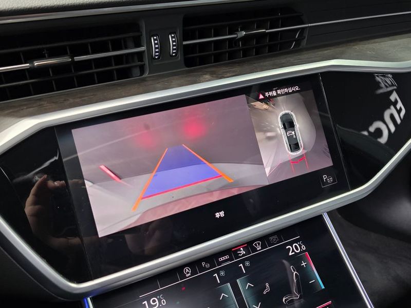 2021 Audi A7 55 TFSI Quattro Premium photo 14
