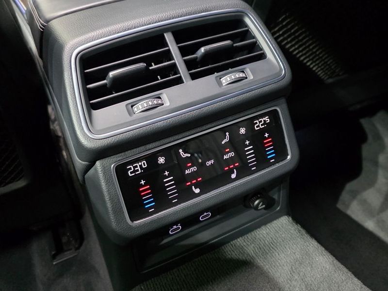 2021 Audi A7 55 TFSI Quattro Premium photo 16
