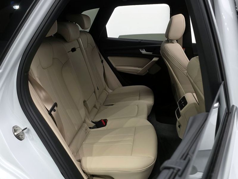 2023 Audi Q5 40 TDI Quattro Premium photo 12