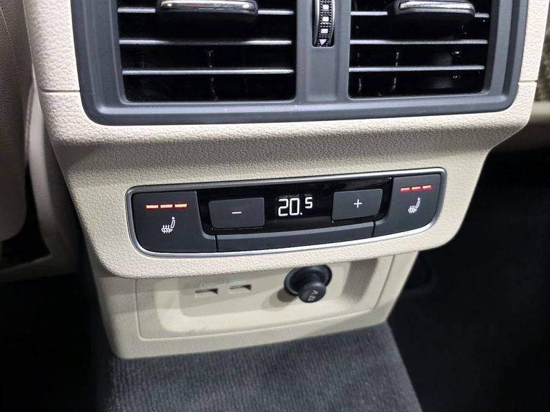 2023 Audi Q5 40 TDI Quattro Premium photo 19