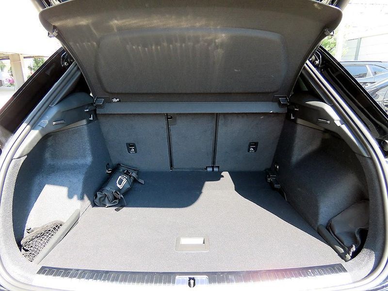 2025 Audi Q3 40 TFSI Quattro Premium photo 20