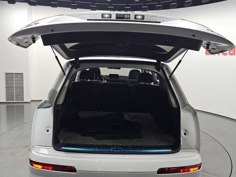 2019 Audi Q7 45 TFSI Quattro photo 20