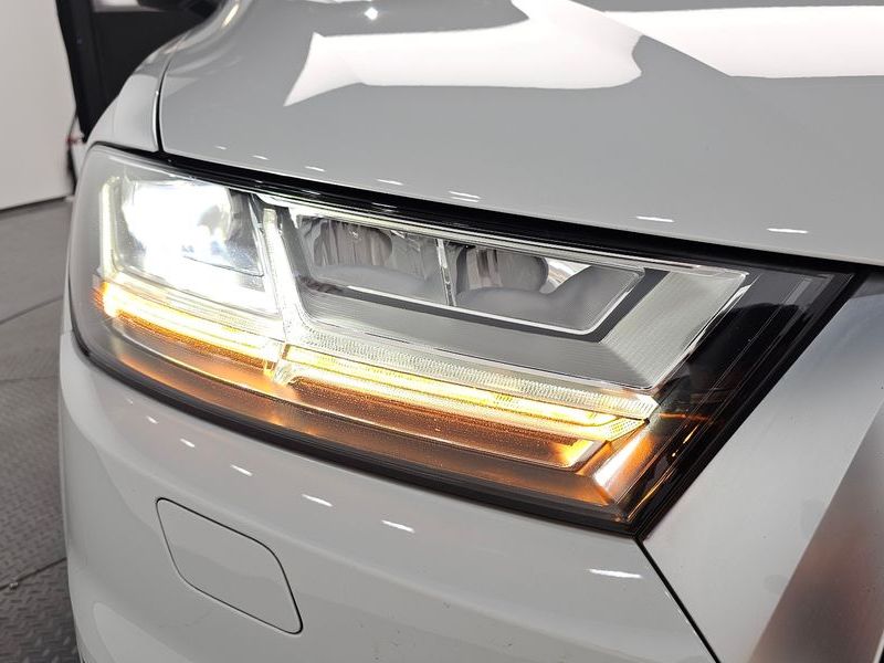 2019 Audi Q7 45 TFSI Quattro photo 22