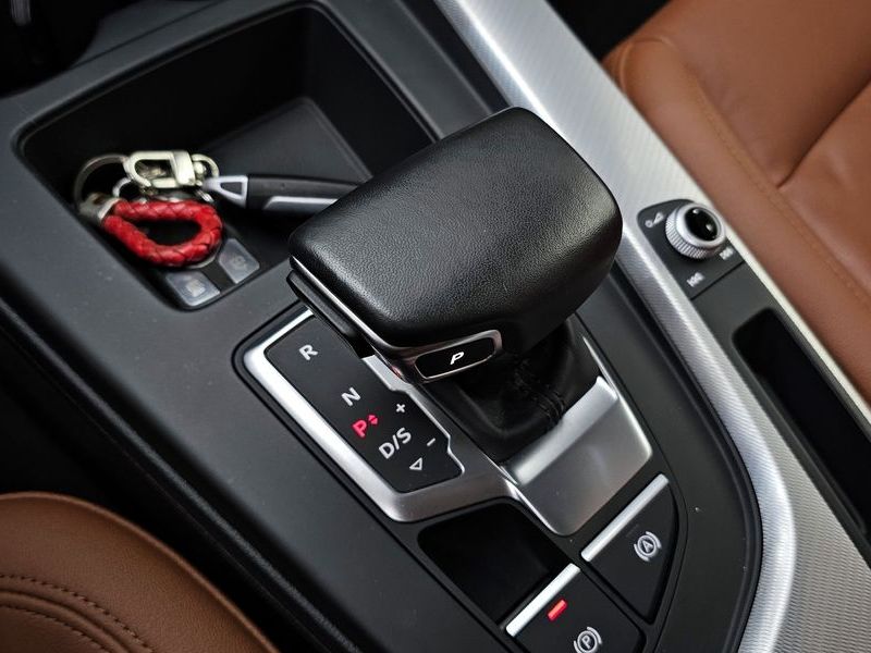 2021 Audi A5 40 TFSI Quattro Sportback photo 9