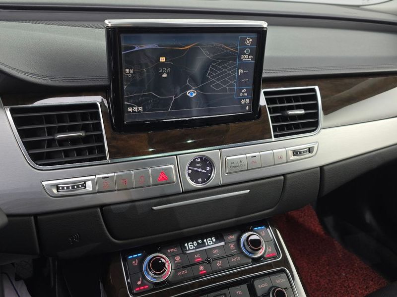2015 Audi A8 60 TDI Quattro D4 photo 12