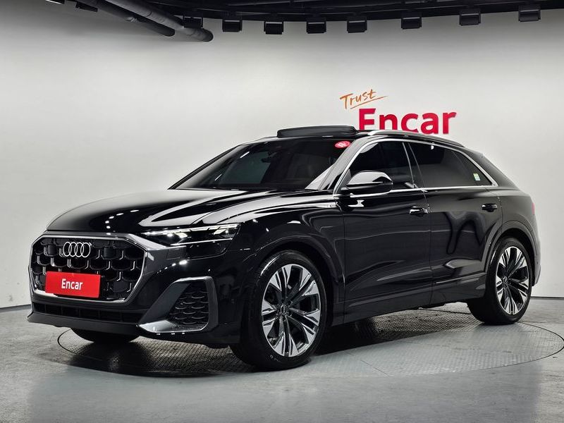 2025 Audi Q8 50 TDI Quattro Premium photo 1