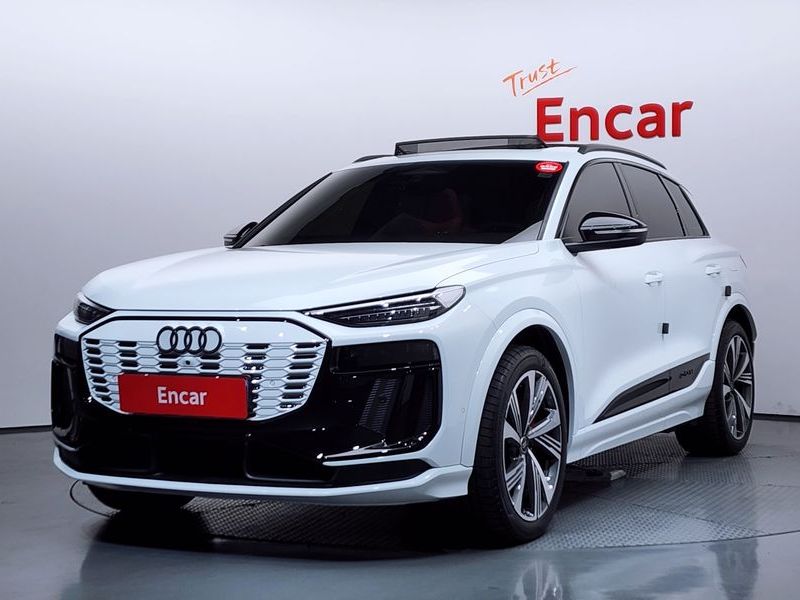 2025 Audi Q6 e-tron Quattro photo 1