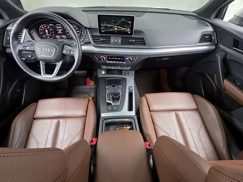 2020 Audi Q5 45 TFSI Quattro Premium photo 7