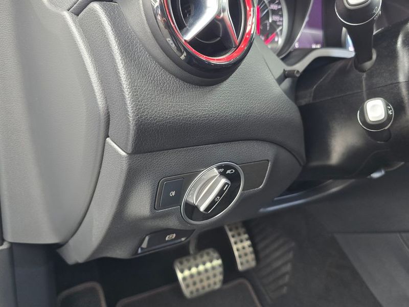 2019 Mercedes-Benz A-Class GLA45 AMG 4MATIC photo 17