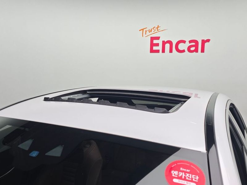 2023 Mercedes-Benz E-Class E250 Exclusive photo 20