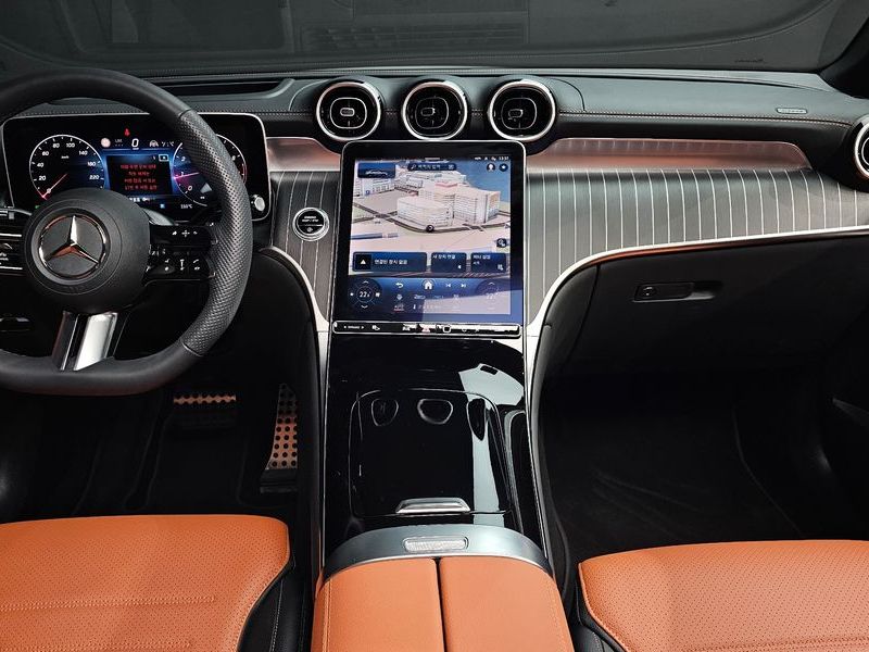 2024 Mercedes-Benz C-Class GLC300 4MATIC Coupe photo 7