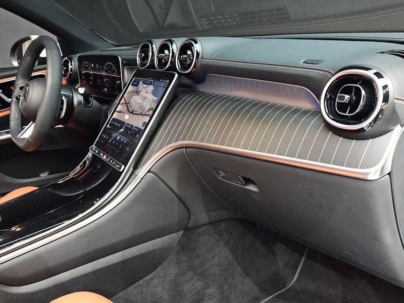 2024 Mercedes-Benz C-Class GLC300 4MATIC Coupe photo 30