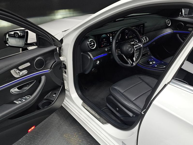 2023 Mercedes-Benz E-Class E250 AMG Line photo 12