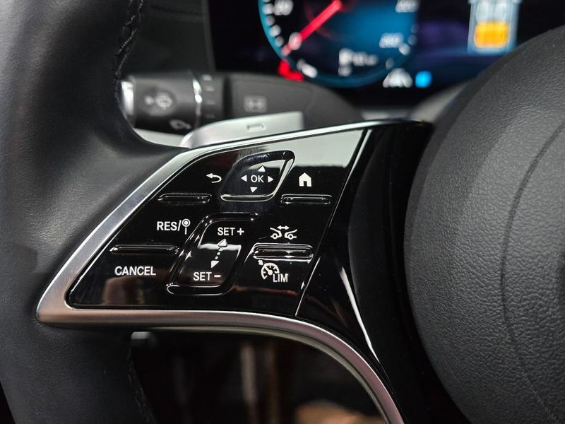 2022 Mercedes-Benz E-Class E350 4MATIC Avantgarde photo 27