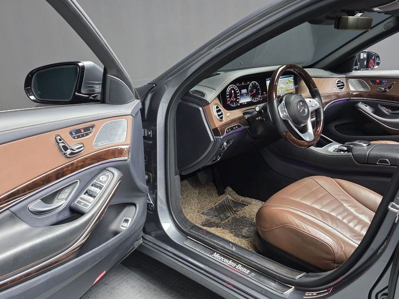 2020 Mercedes-Benz S-Class S560L 4MATIC photo 10