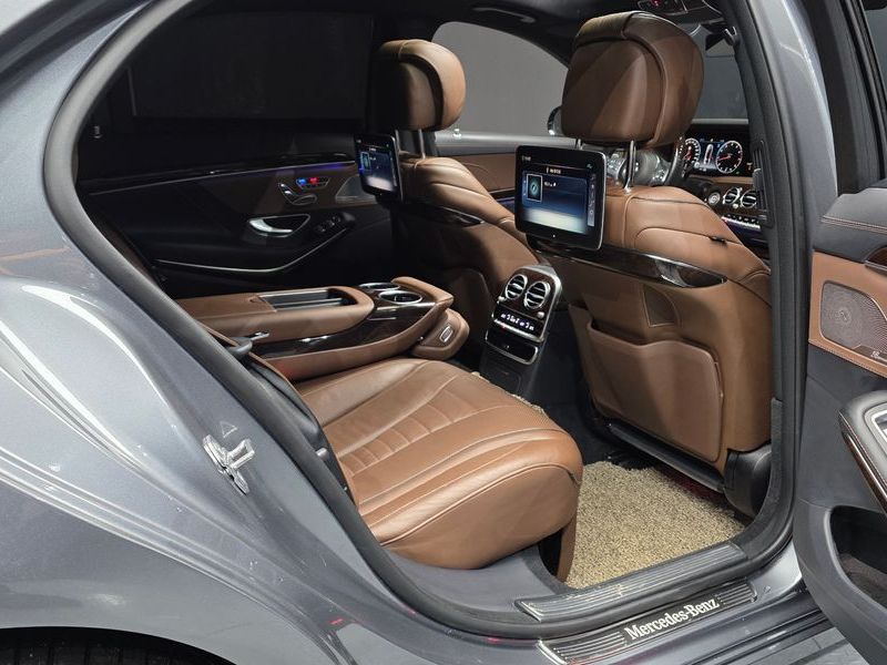 2020 Mercedes-Benz S-Class S560L 4MATIC photo 12