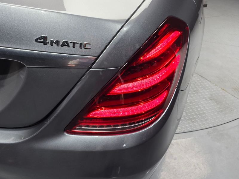 2020 Mercedes-Benz S-Class S560L 4MATIC photo 23
