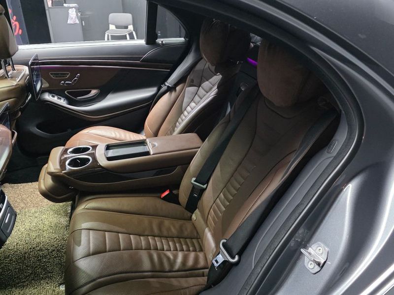 2020 Mercedes-Benz S-Class S560L 4MATIC photo 26