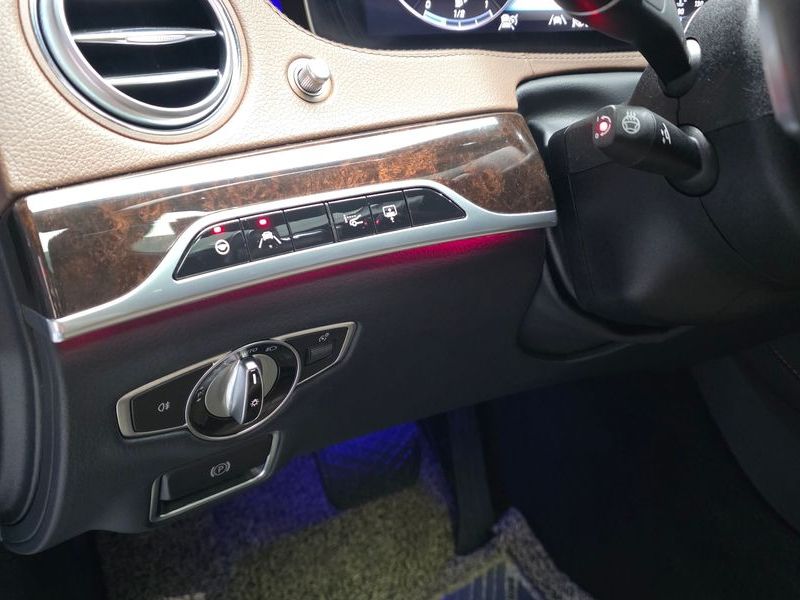 2020 Mercedes-Benz S-Class S560L 4MATIC photo 28