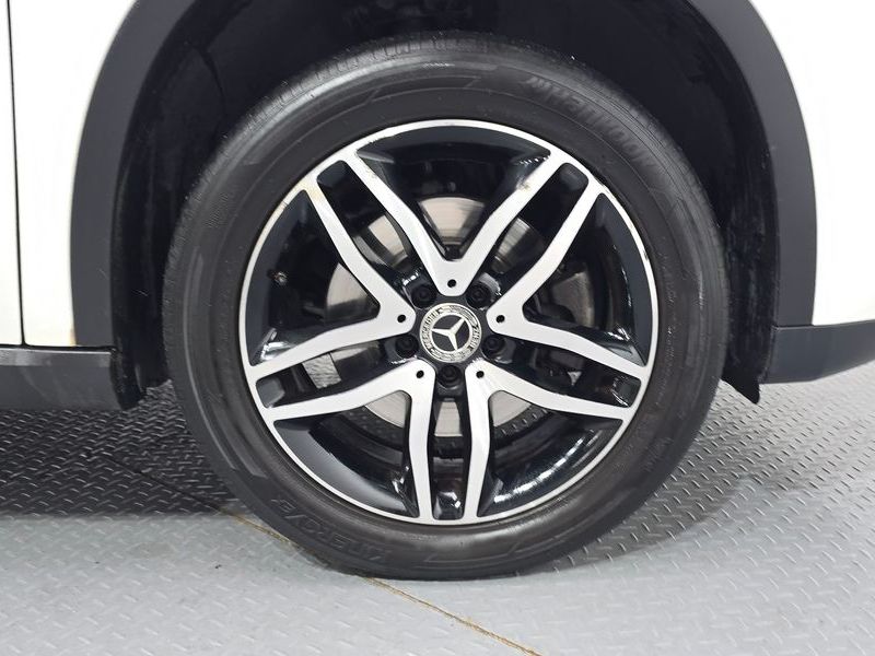2019 Mercedes-Benz A-Class GLA220 photo 21