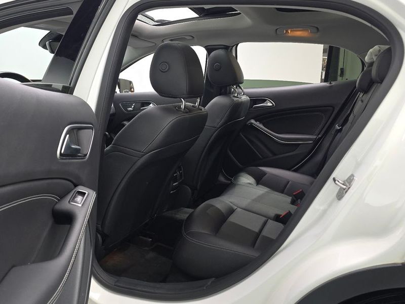 2019 Mercedes-Benz A-Class GLA220 photo 30