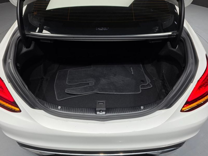 2020 Mercedes-Benz C-Class C220 d 4MATIC photo 20