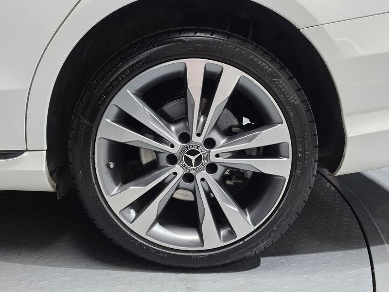2020 Mercedes-Benz C-Class C220 d 4MATIC photo 21
