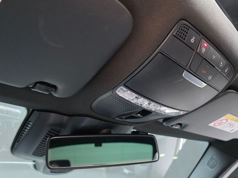 2020 Mercedes-Benz C-Class C220 d 4MATIC photo 30