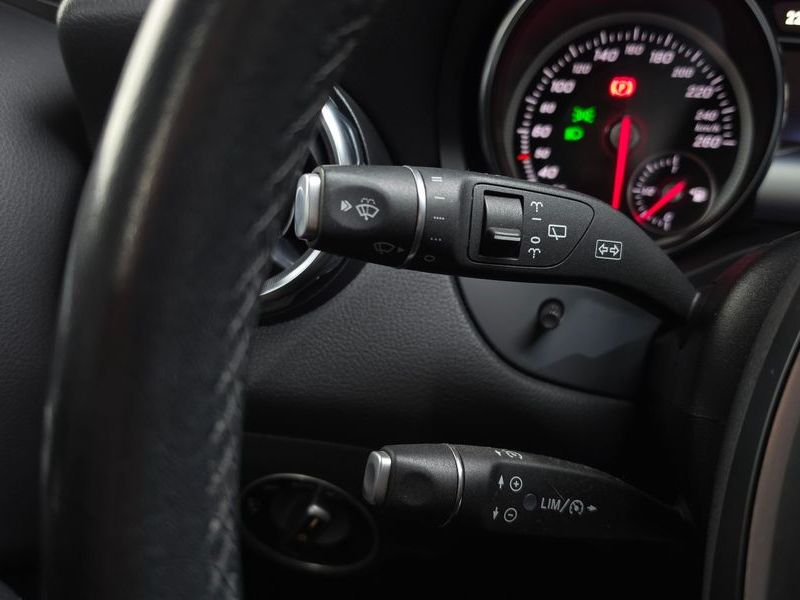 2019 Mercedes-Benz A-Class GLA220 photo 19