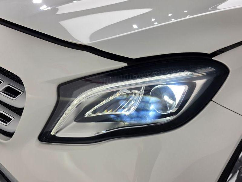 2019 Mercedes-Benz A-Class GLA220 photo 22