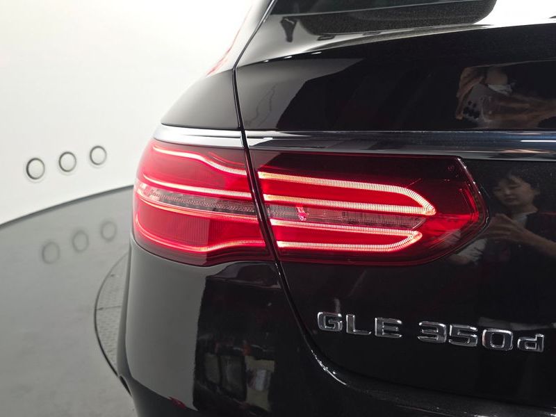 2017 Mercedes-Benz E-Class GLE350 d 4MATIC Coupe photo 23