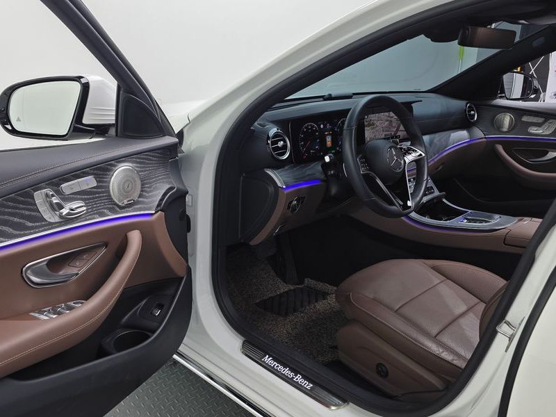 2023 Mercedes-Benz E-Class E350 4MATIC Exclusive photo 10
