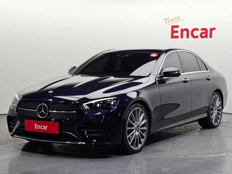 2022 Mercedes-Benz E-Class E350 4MATIC AMG Line photo 1
