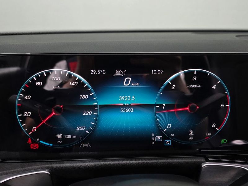 2021 Mercedes-Benz B-Class GLB200 d photo 8