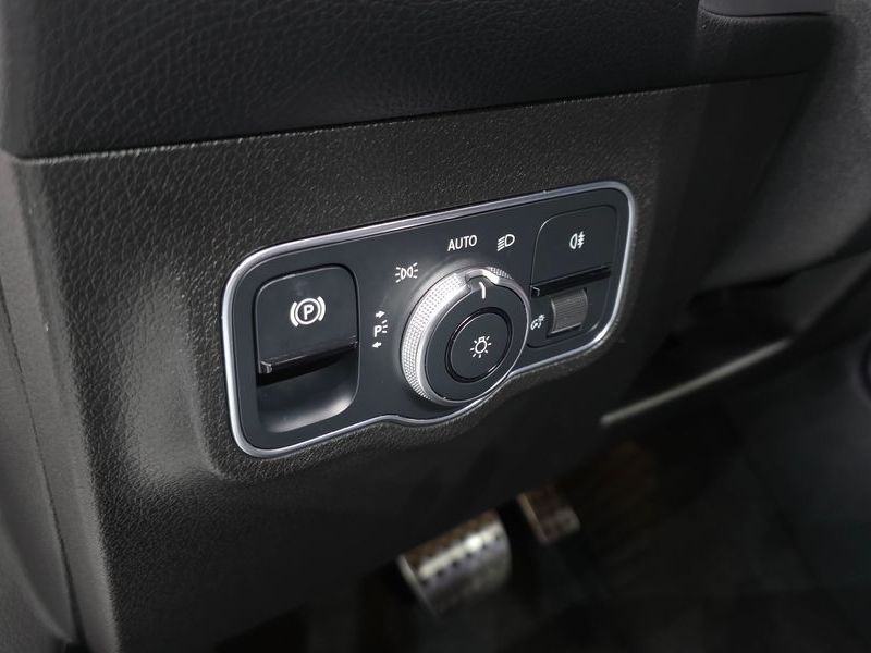2021 Mercedes-Benz B-Class GLB200 d photo 12